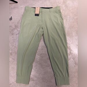 Nike Men's Olive Chinos